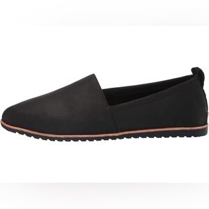 Sorel Black Leather Ella Slip On Flats